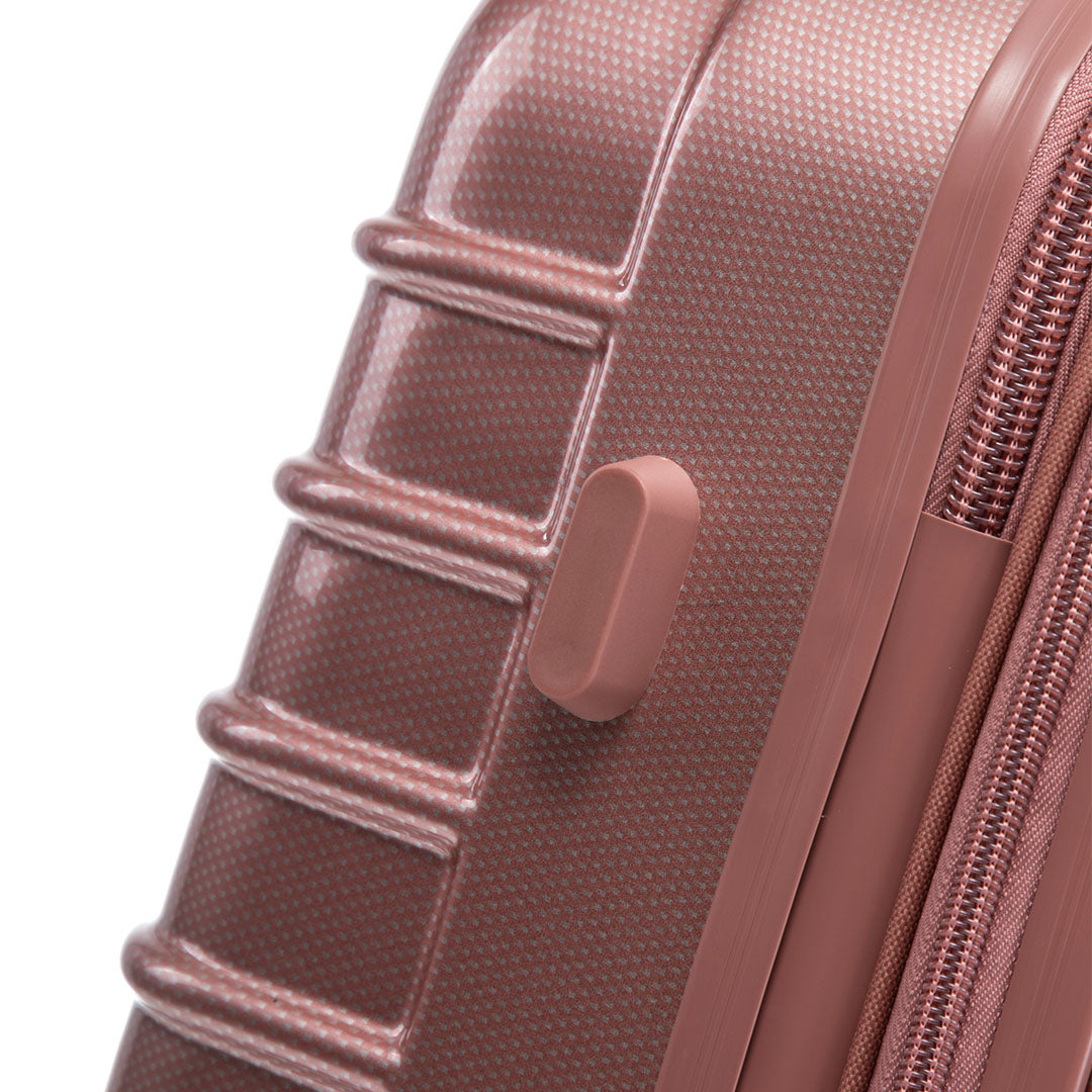 Luan New Castle 3 Piece Expandable Luggage Set
